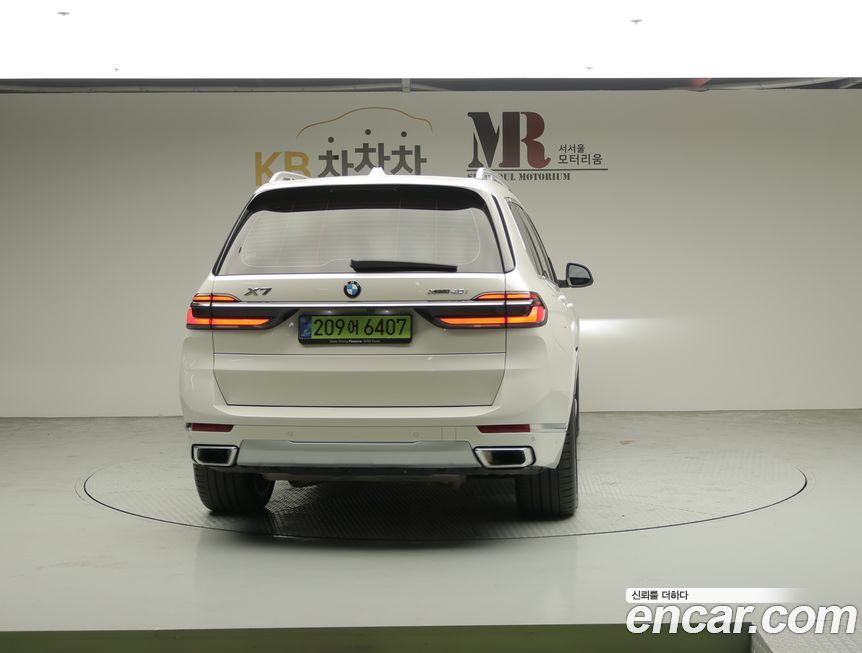 BMW X7 xDrive 40i Design Pure Excellence 6-Seater, 2025