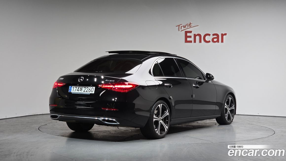 Mercedes-Benz C-Class C300 4MATIC Avantgarde, 2024