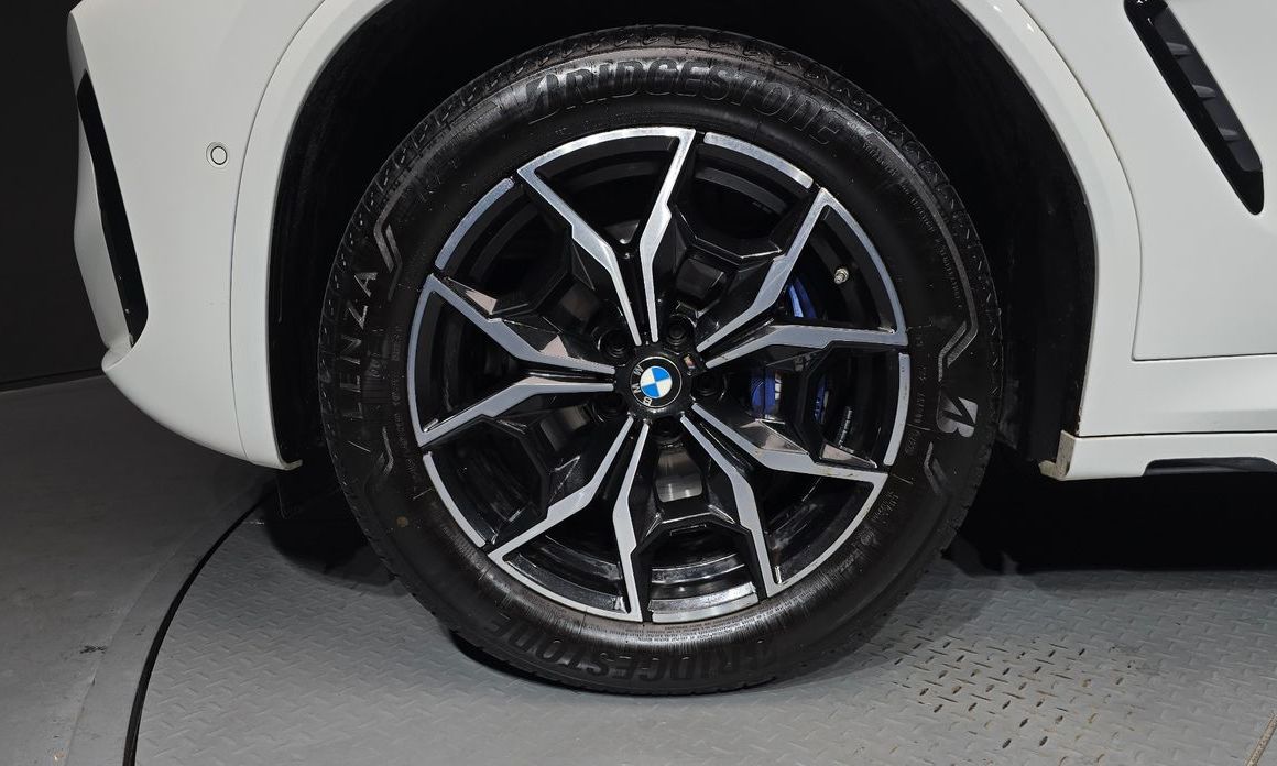 BMW X4 xDrive20i M Sport, 2022