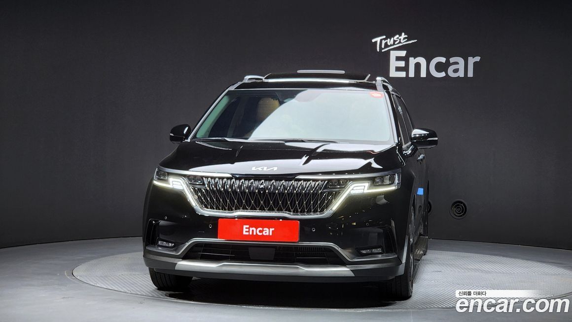 Kia Carnival 9-Seater Signature, 2023
