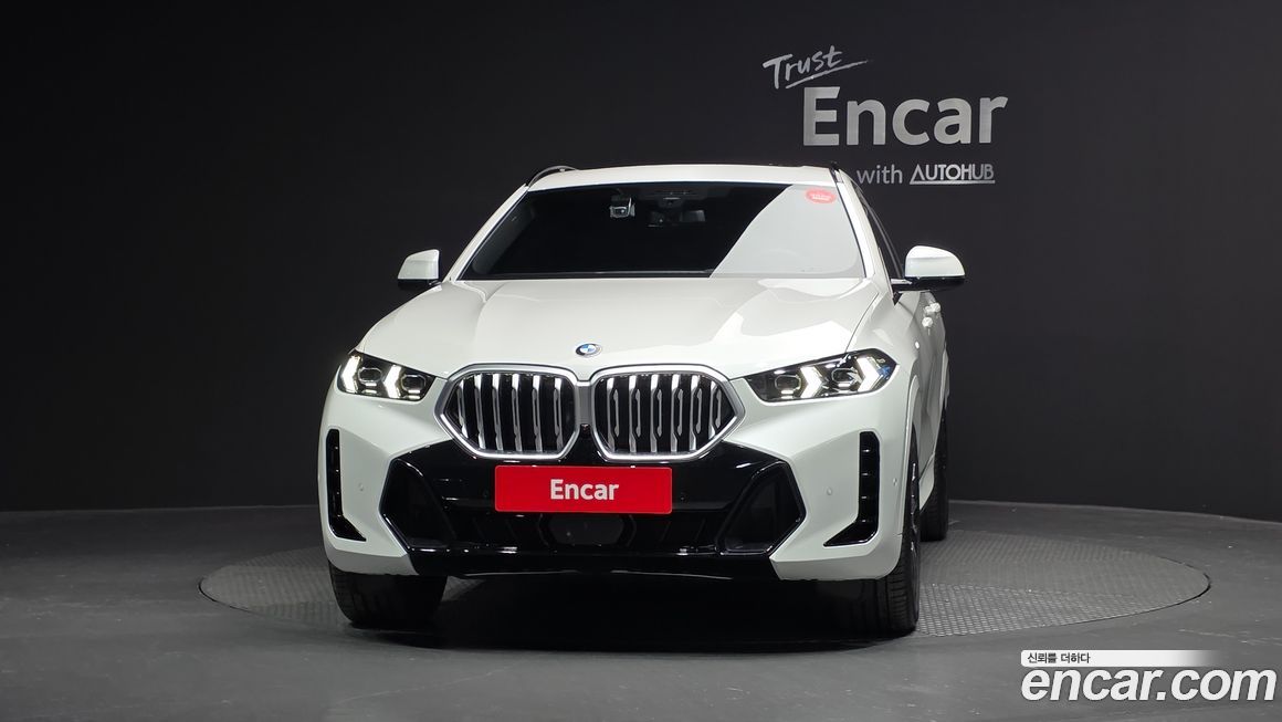 BMW X6 xDrive40i M Sport, 2025