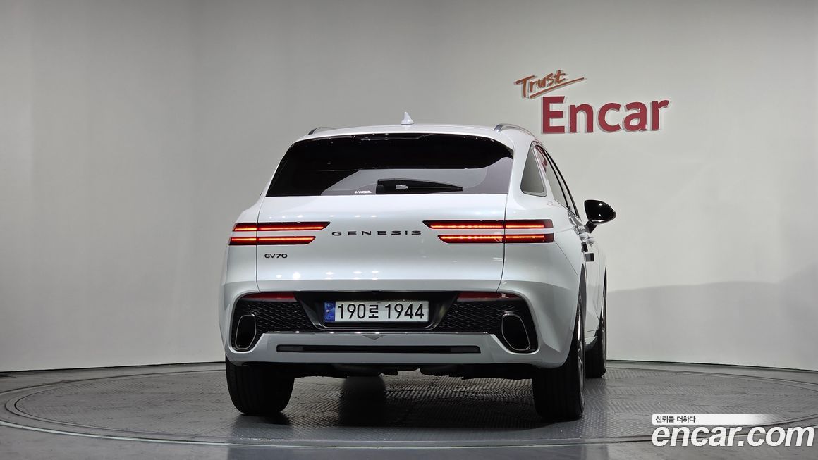 Genesis GV70 2.5T Gasoline 2WD, 2024