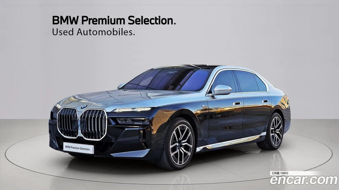 BMW 7-Series 740i xDrive M Sport, 2025