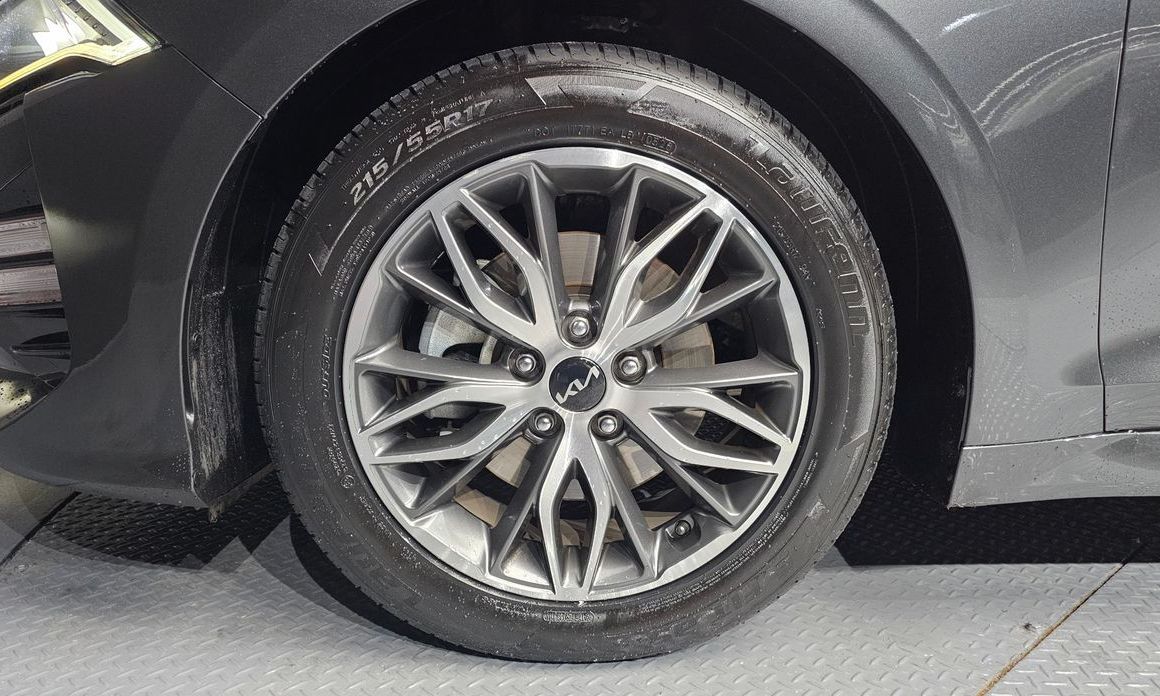 Kia K5 2.0, 2022