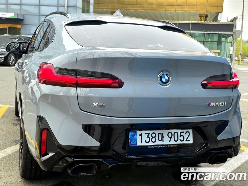 BMW X4 xDrive M40i, 2025