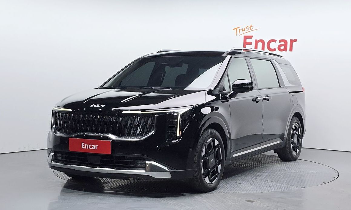 Kia Carnival 9-Seater Signature, 2025