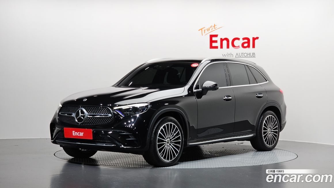 Mercedes-Benz GLC-Class GLC300 4MATIC AMG Line, 2023