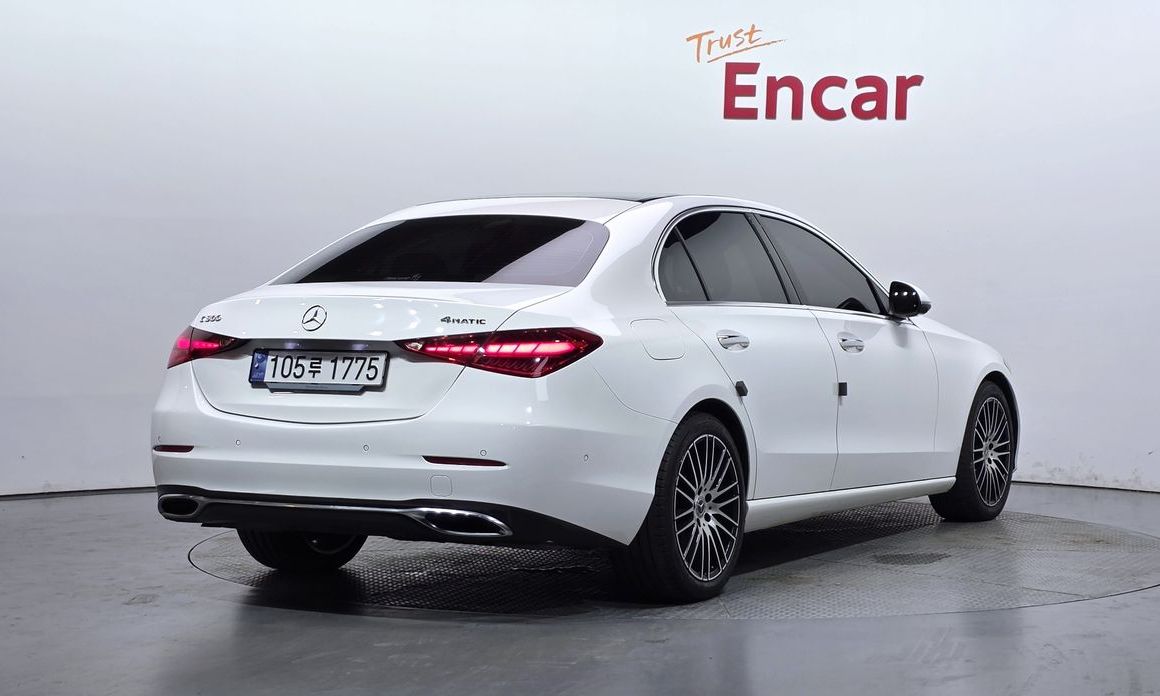 Mercedes-Benz C-Class C300 4MATIC Avantgarde, 2024