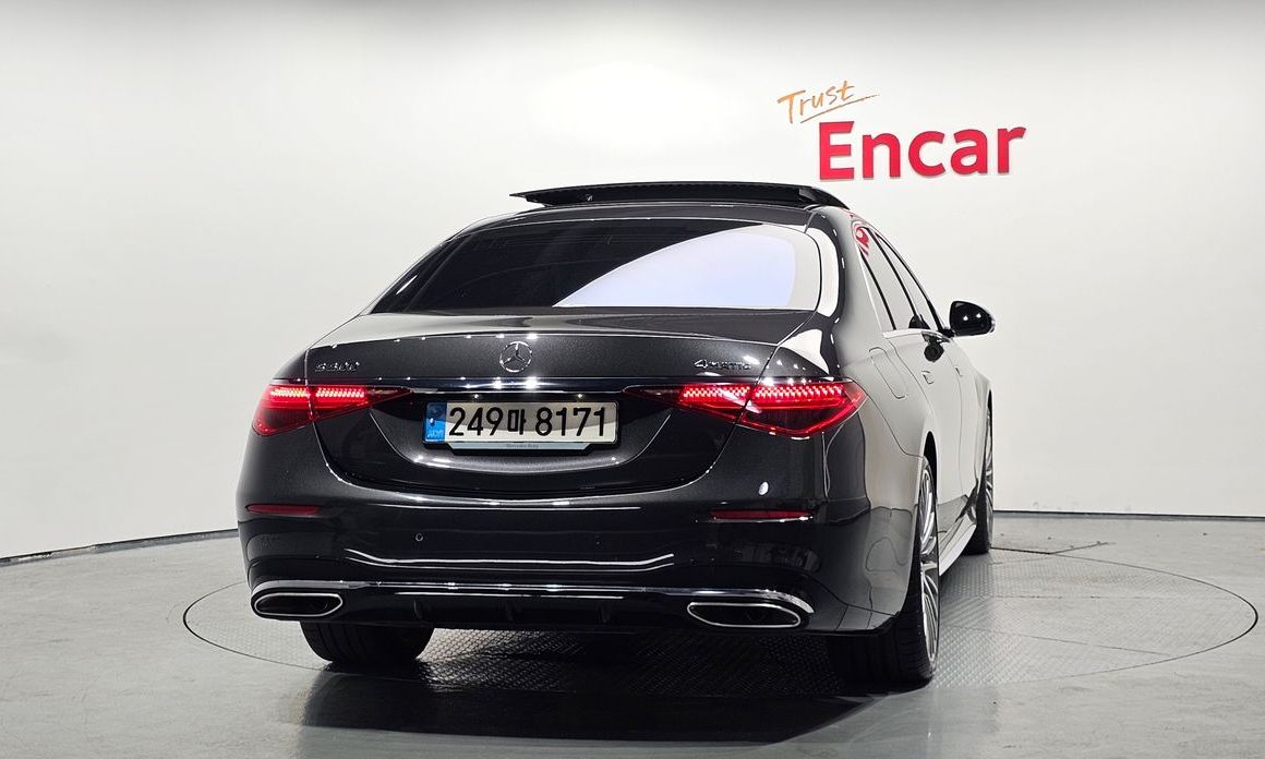 Mercedes-Benz S-Class S500L 4MATIC, 2024