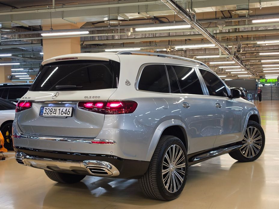 Mercedes-Benz GLS-Class Maybach GLS600 4MATIC Manufakur, 2023