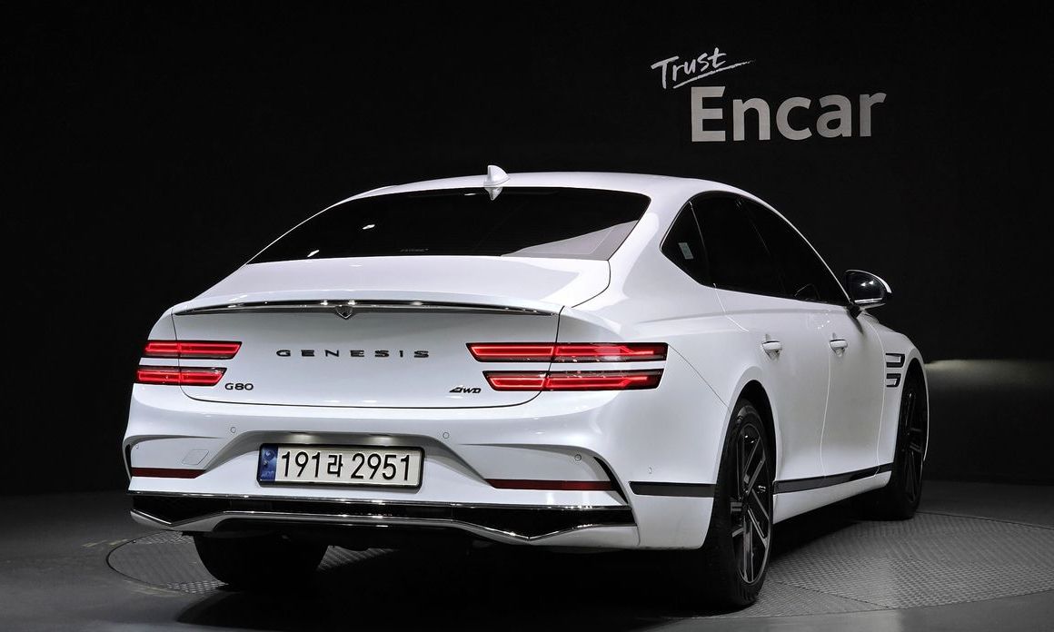 Genesis G80 Gasoline 2.5 Turbo AWD, 2025