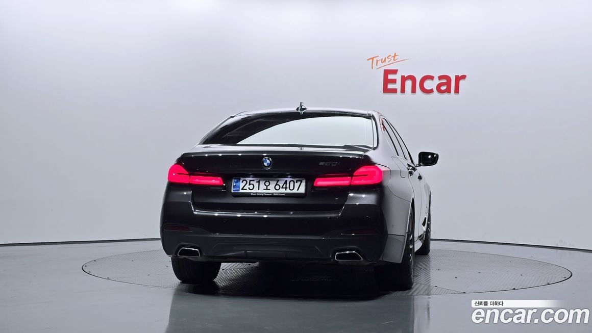 BMW 5-Series 520i M Sport, 2023