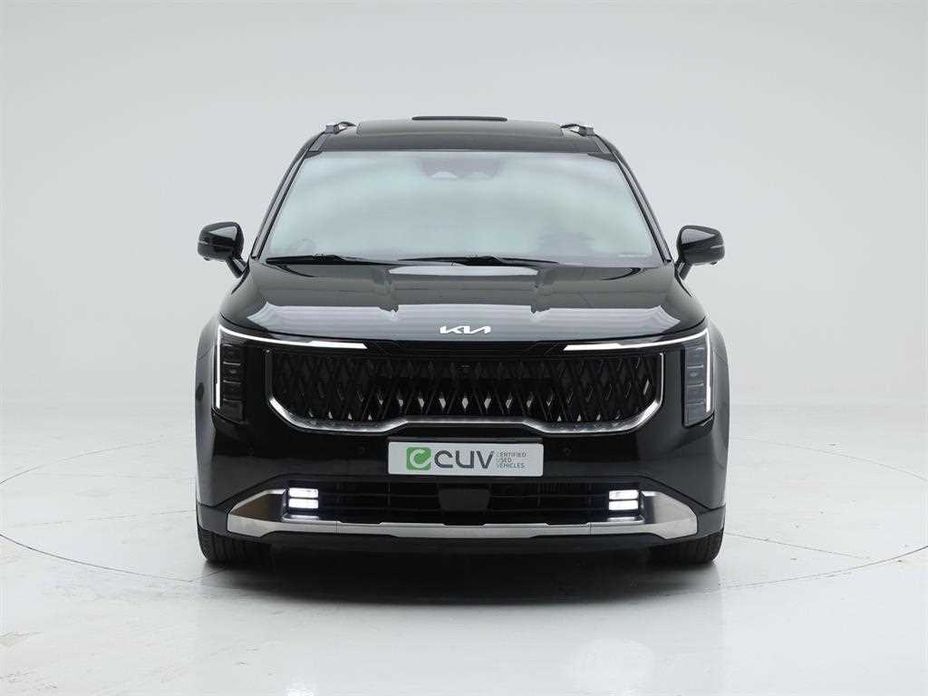 Kia Carnival 9-Seater Signature, 2024