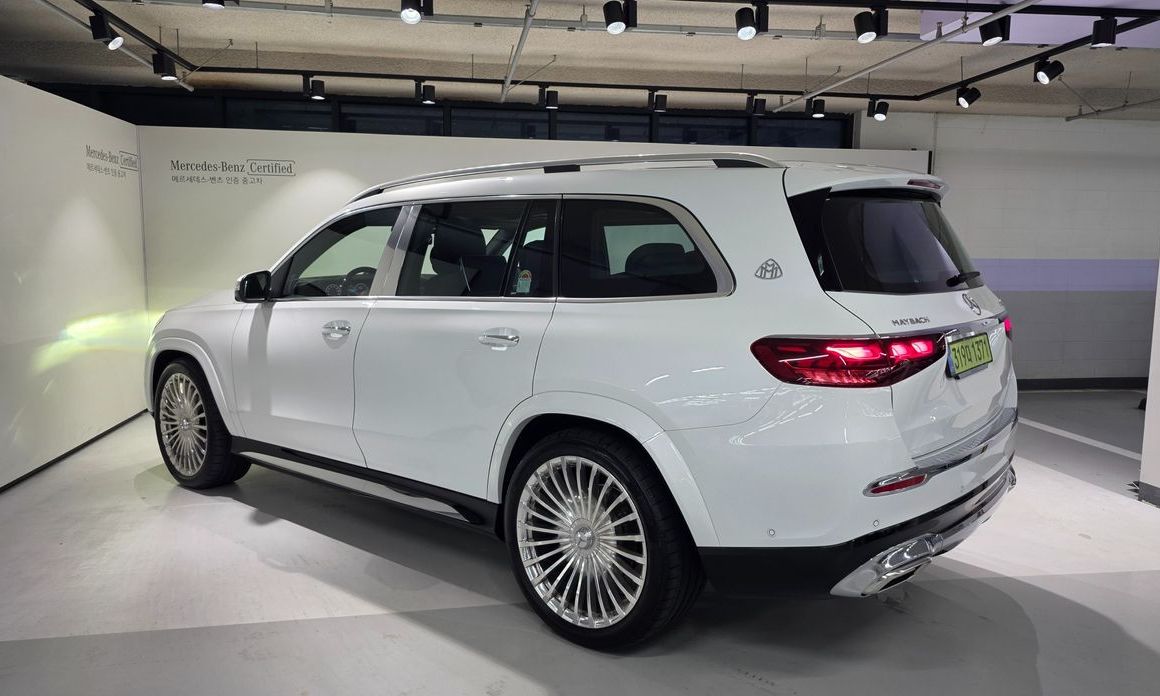 Mercedes-Benz GLS-Class Maybach GLS600 4MATIC, 2026