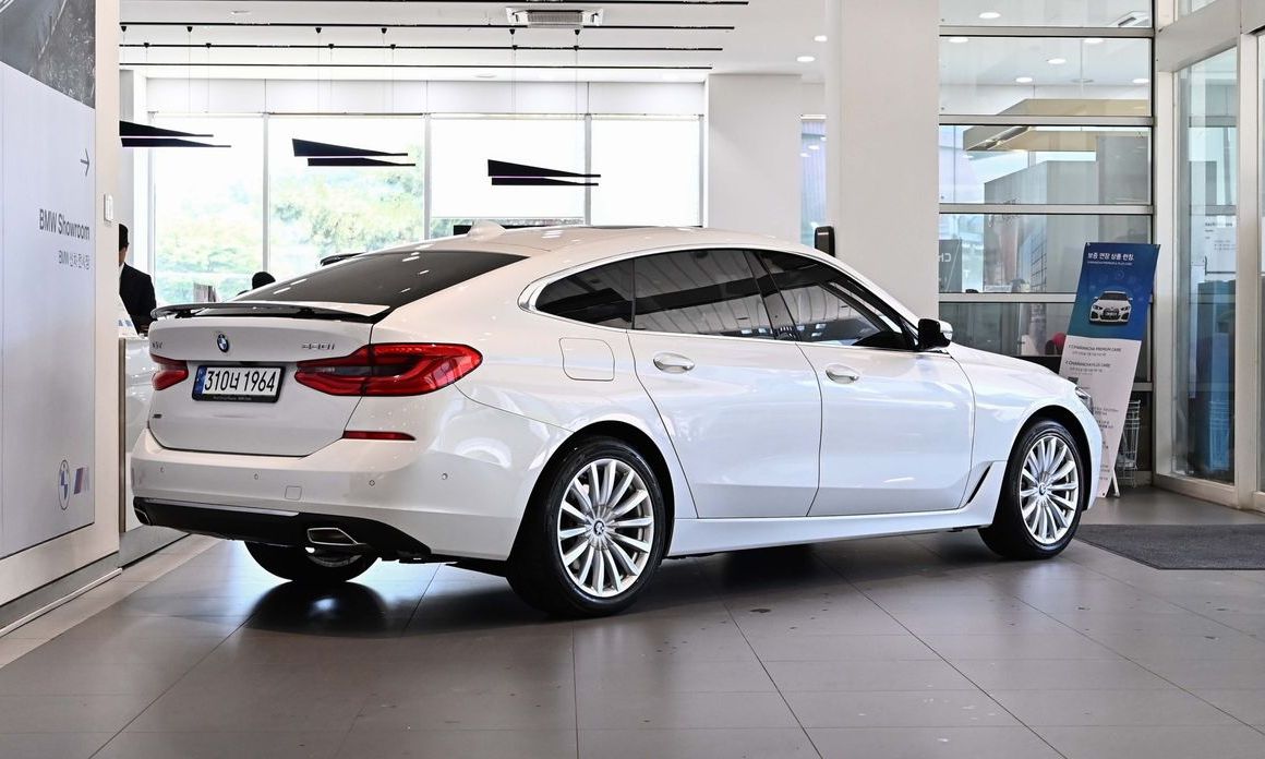 BMW Gran Turismo 630i xDrive Luxury, 2023