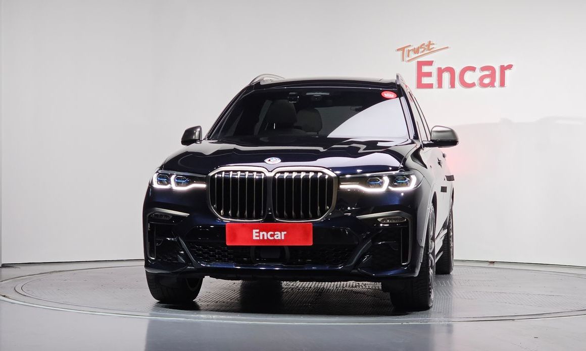 BMW X7 M50i 6STR, 2022