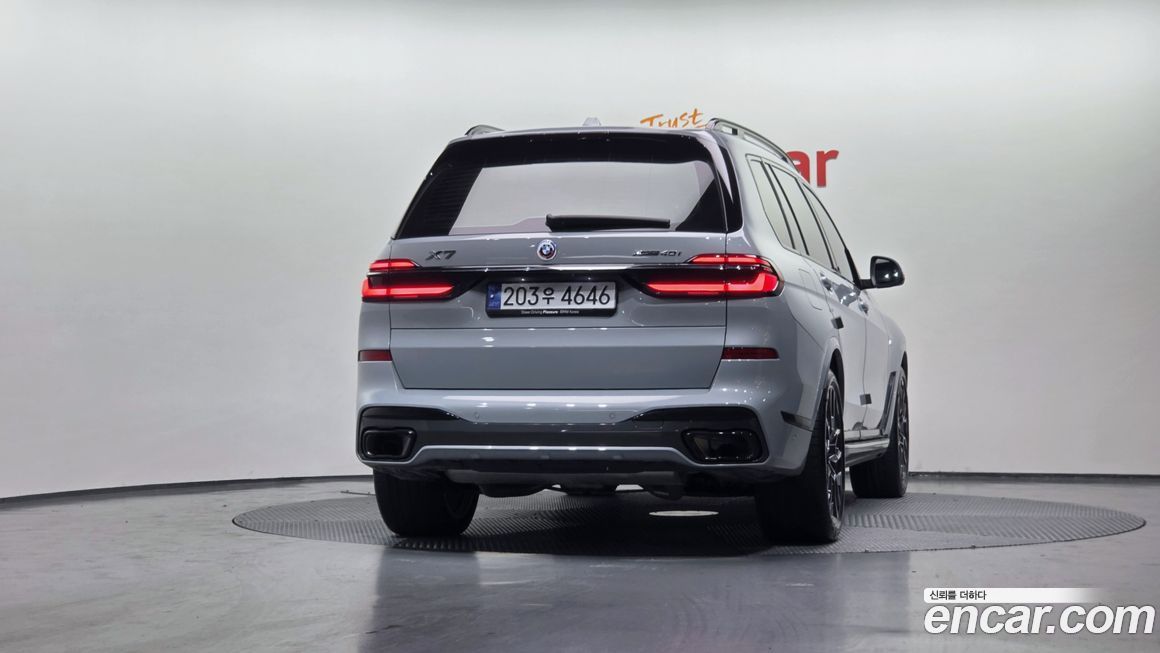 BMW X7 xDrive 40i M Sport 6STR, 2025