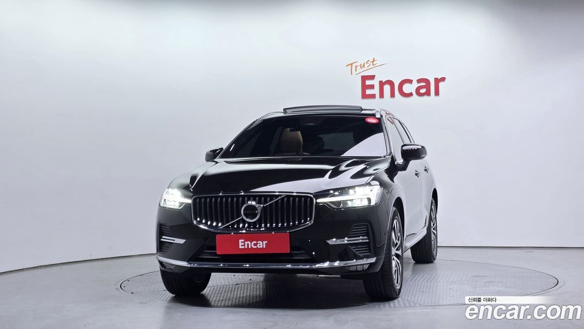 Volvo XC60 B5 Ultimate Bright, 2024