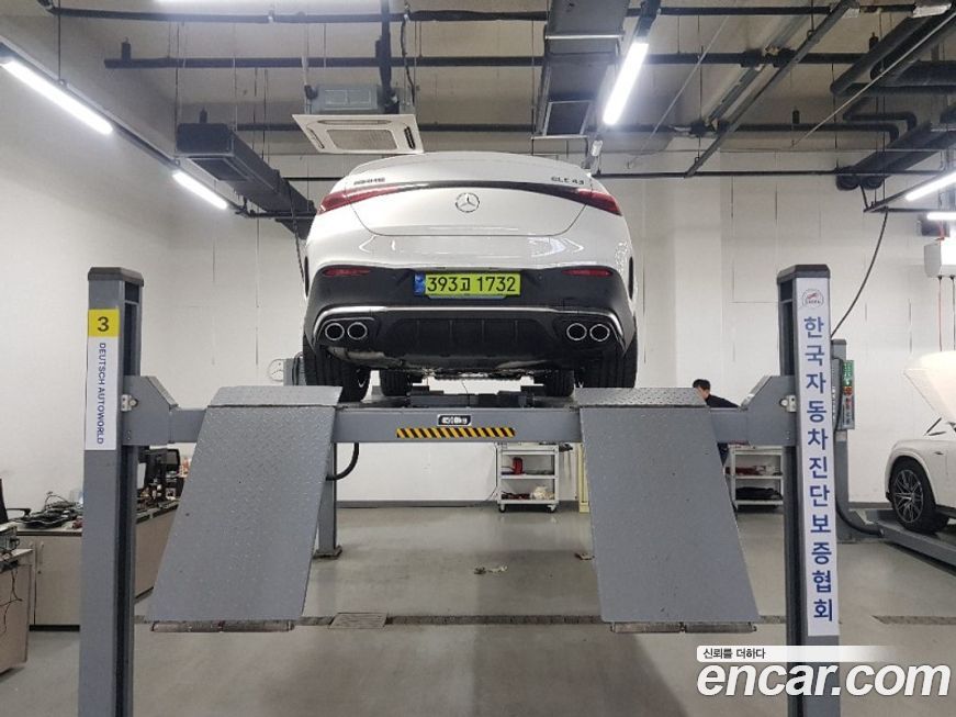 Mercedes-Benz GLC-Class AMG GLC43 4MATIC Coupe, 2026