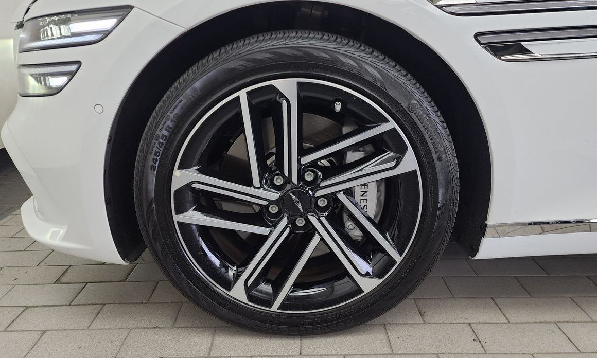 Genesis G80 Gasoline 2.5 Turbo AWD, 2025