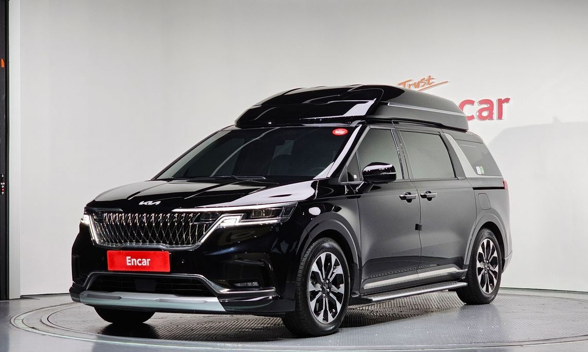 Kia Carnival 7-Seater Hi-Limousine, 2023