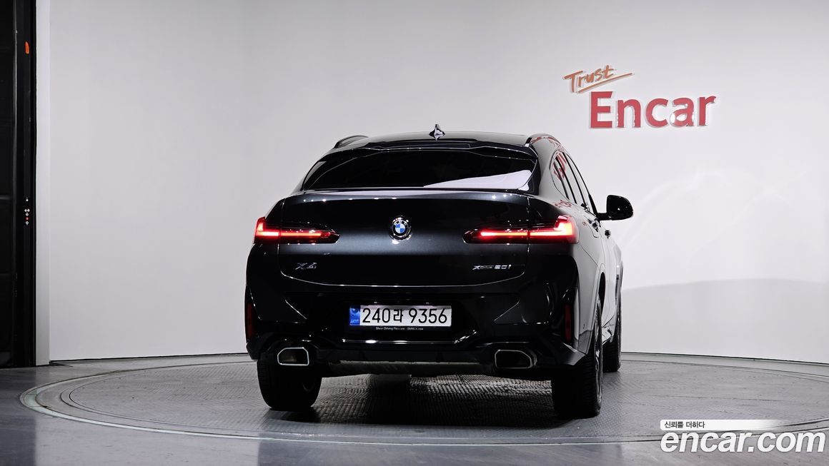 BMW X4 xDrive20i M Sport, 2023