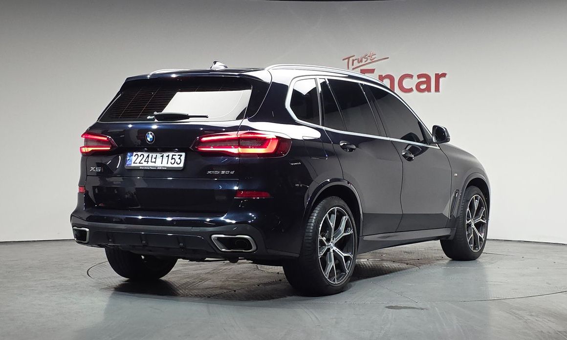 BMW X5 xDrive 30d M Sport, 2022