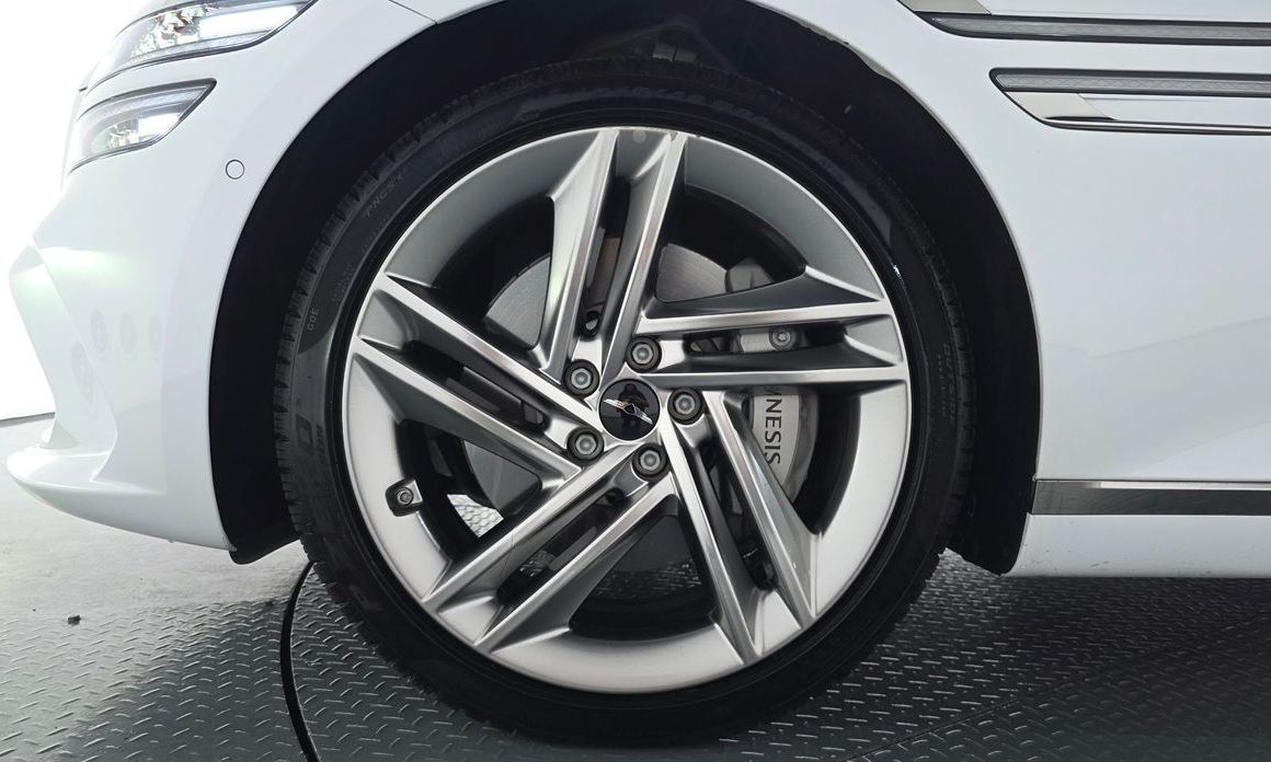 Genesis G80 Gasoline 2.5 Turbo AWD, 2025