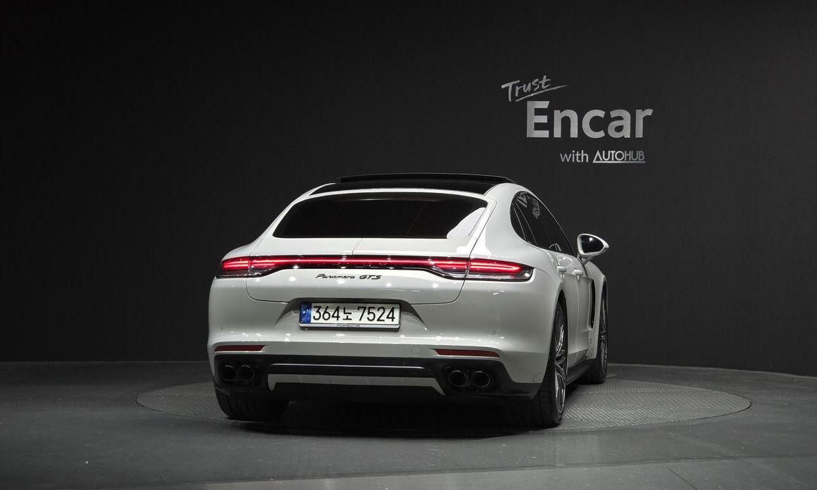 Porsche Panamera 4.0 GTS, 2024