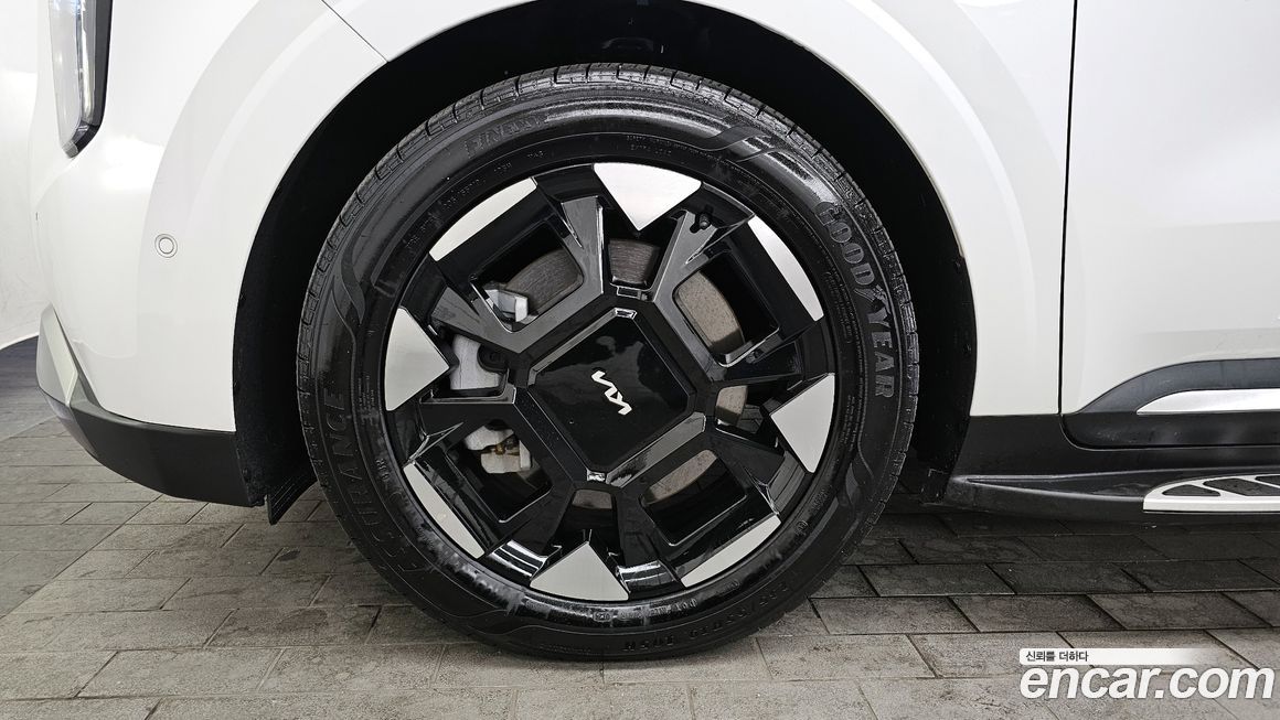 Kia Carnival 7-Seater Noblesse, 2024