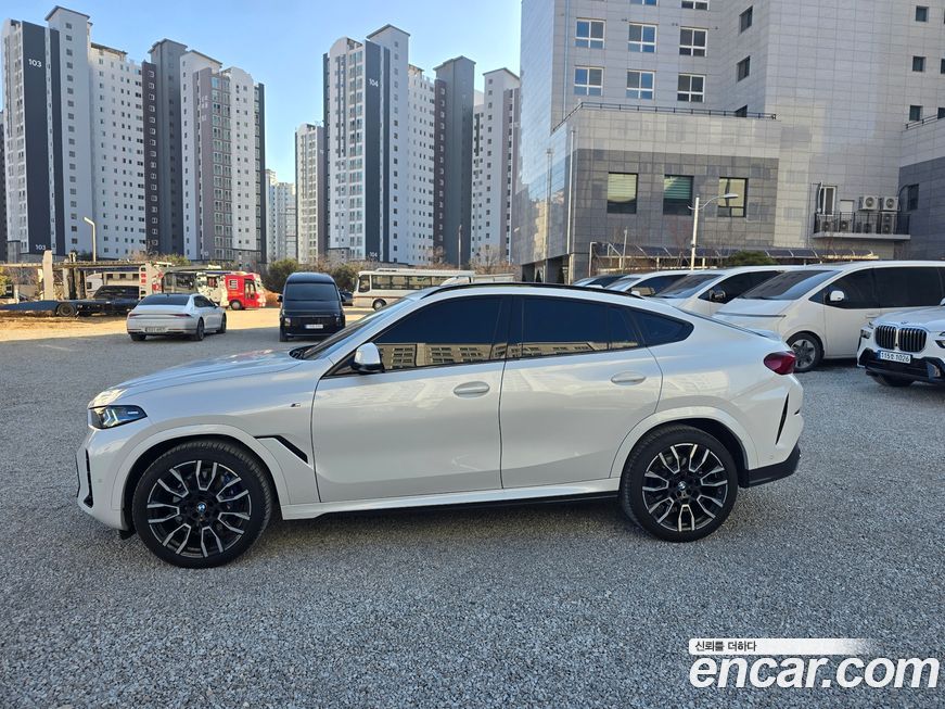 BMW X6 xDrive30d M Sport, 2025