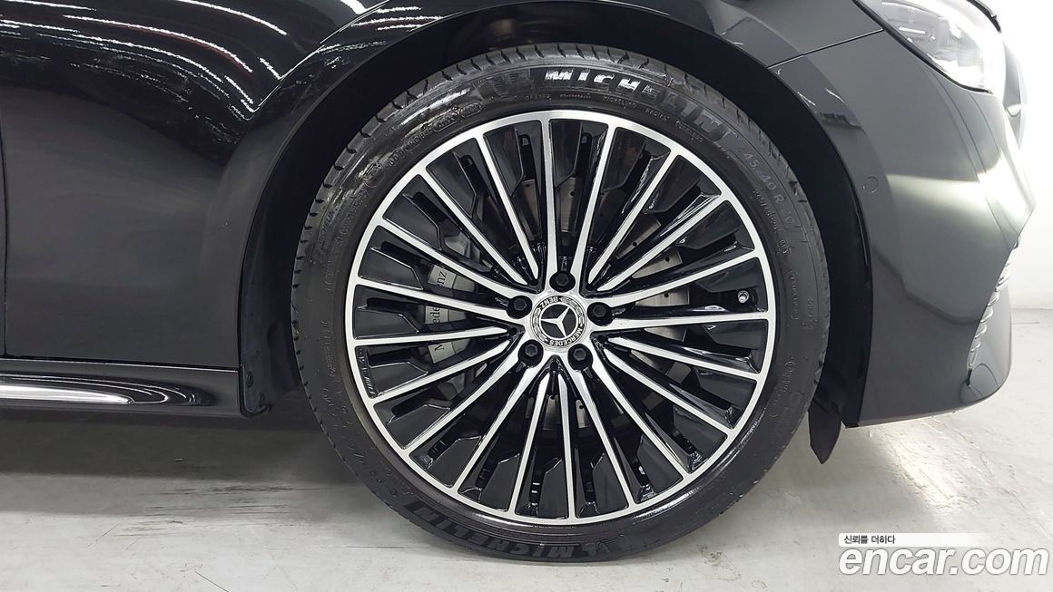 Mercedes-Benz E-Class E450 4MATIC Exclusive, 2024