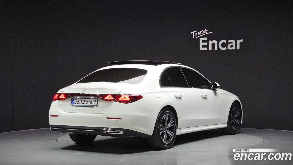 Mercedes-Benz E-Class E200 Avantgarde, 2025