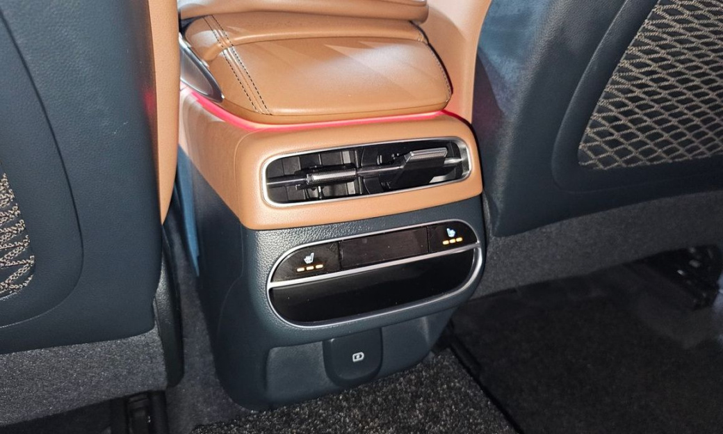Genesis GV70 2.5T Gasoline 2WD, 2024