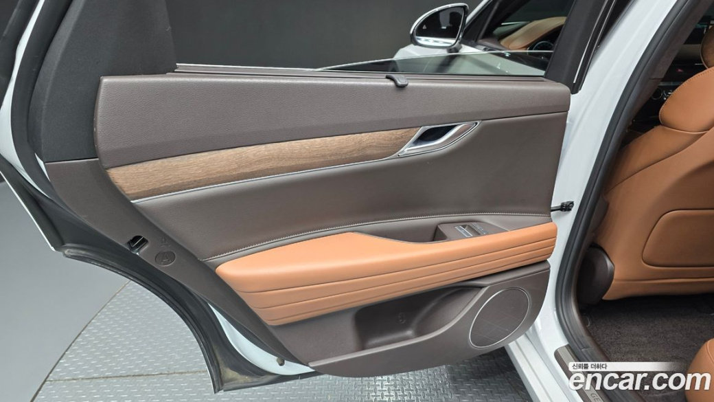 Genesis G80 Gasoline 2.5 Turbo AWD, 2022