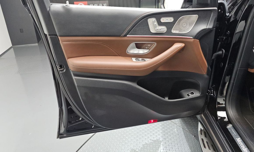 Mercedes-Benz GLE-Class GLE450 4MATIC, 2025