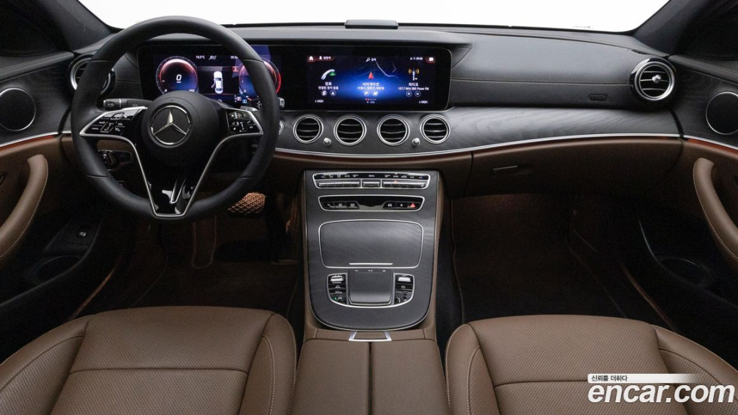 Mercedes-Benz E-Class E250 AMG Line, 2023
