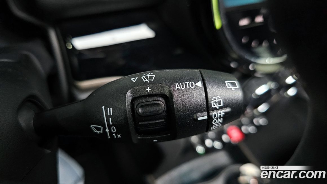 Mini Countryman Classic Plus Launch Pack, 2023