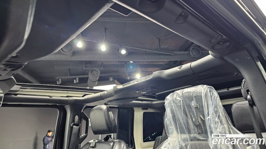 Jeep Wrangler 2.0 Overland Power Top 4Door, 2023