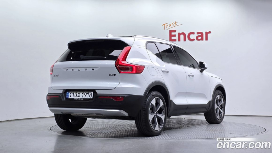 Volvo XC40 B4 Ultimate Bright, 2023