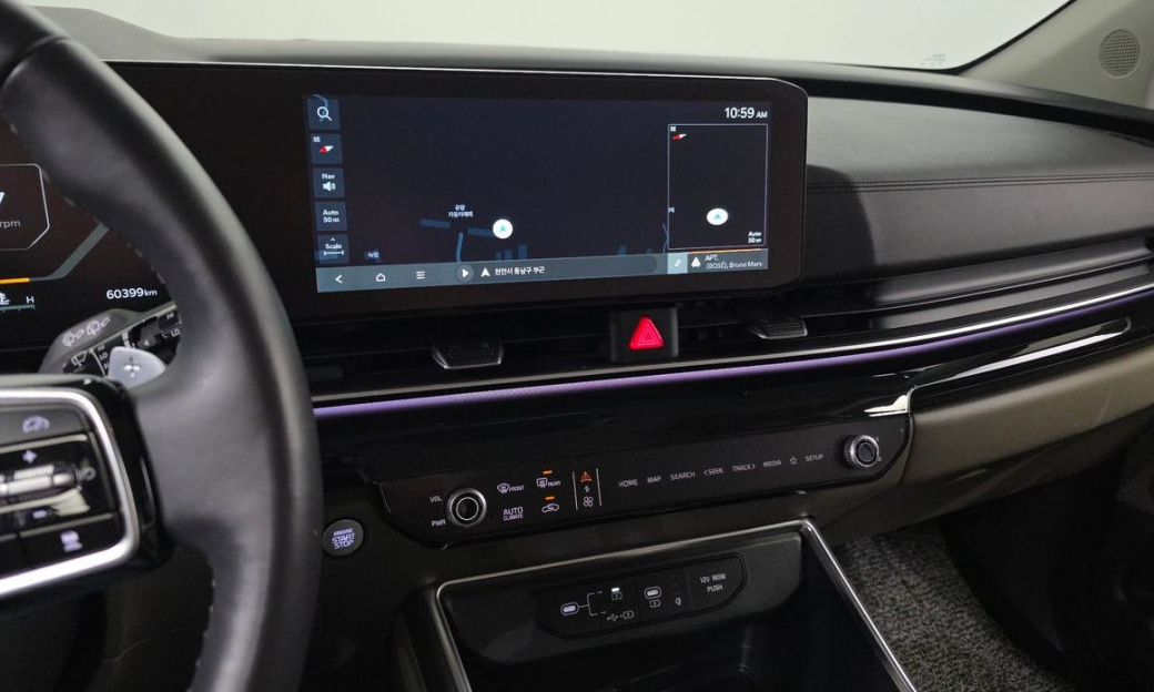 Kia Carnival 7-Seater Signature, 2025