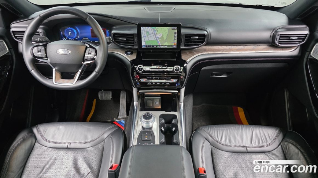 Ford Explorer 3.0 Platinum 4WD, 2022