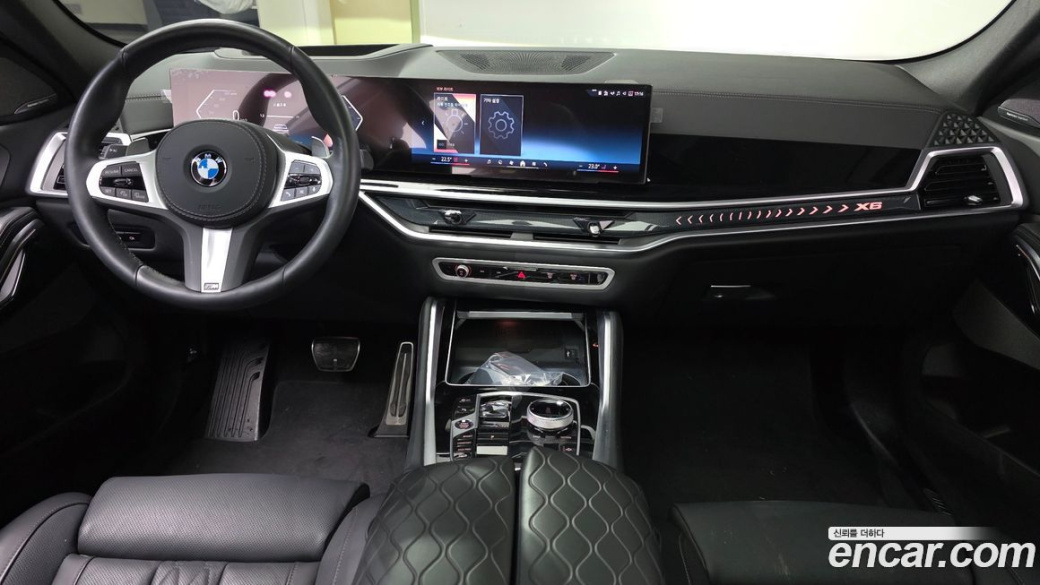 BMW X6 xDrive40i M Sport, 2025