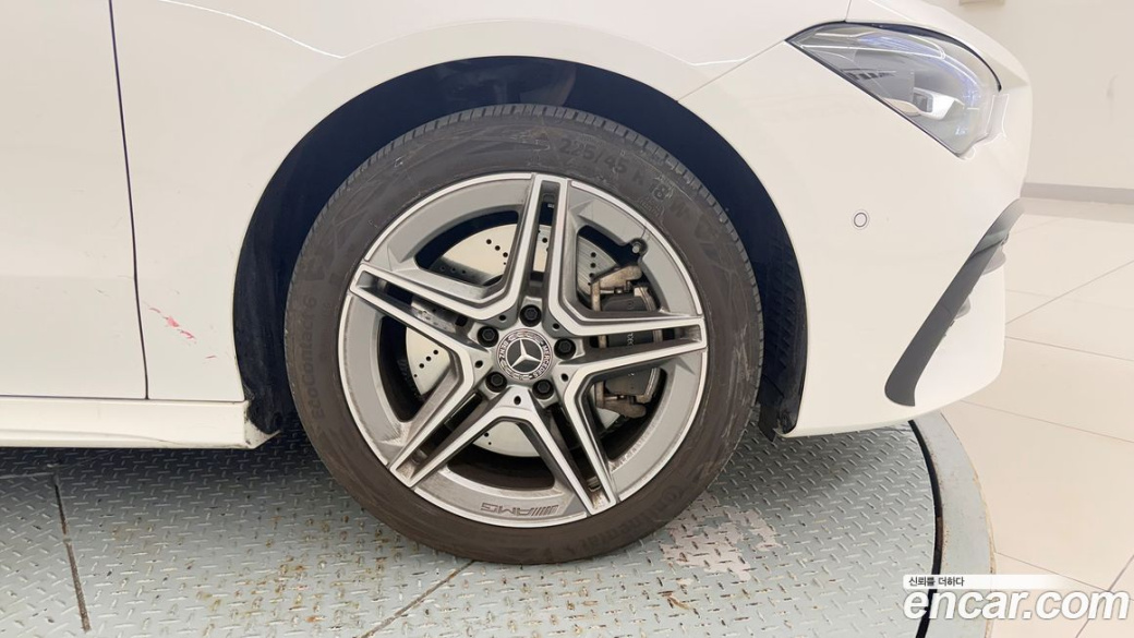 Mercedes-Benz CLA-Class CLA250 4MATIC, 2025