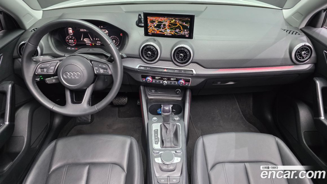 Audi Q2 35 TDI, 2023
