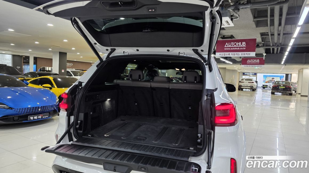 BMW X5M 4.4 Competition, 2022