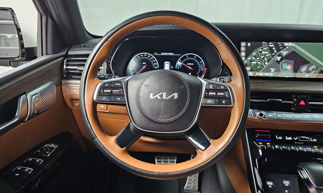 Kia Mohave Diesel 3.0 4WD 7-Seater, 2022