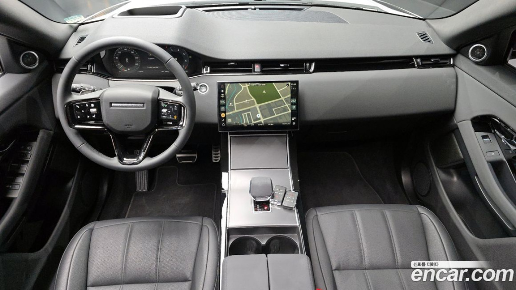 Land Rover Range Rover Evoque P250 Dynamic SE, 2024