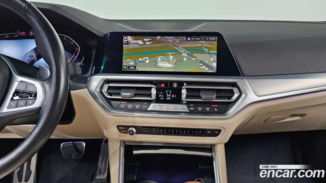 BMW 3-Series 320i M Sport, 2022