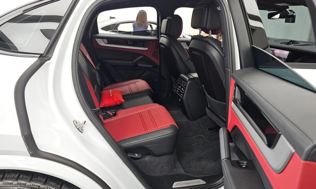 Porsche Cayenne 3.0 Coupe, 2024